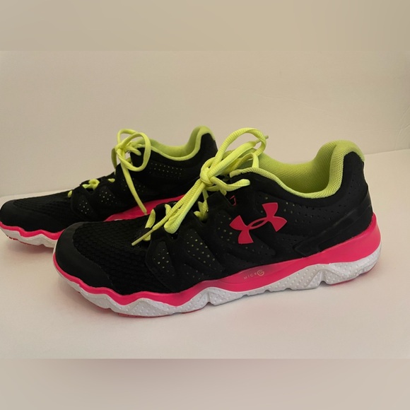 Under Armour Micro G Optimum Running Shoes
Sneakers Black 8.5m - Picture 3 of 12